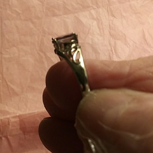 RING SIZE )7-1)2 - Picture 3 of 4